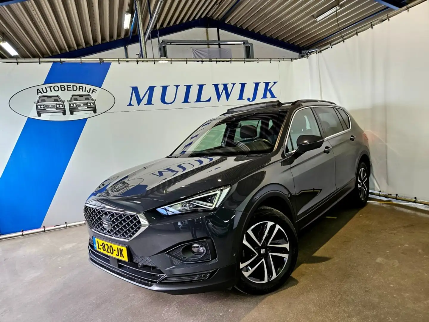 SEAT Tarraco 1.5 TSI Style / Trekhaak / Camera / Beats / NL Aut Grijs - 2