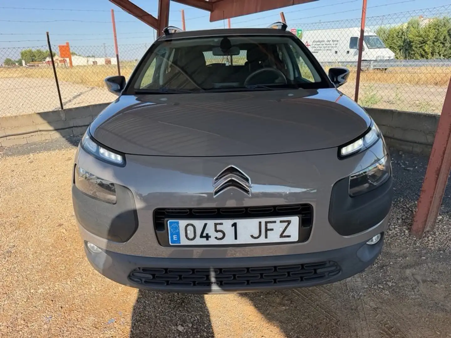 Citroen C4 Cactus 1.6 BlueHDi S&S Shine 100 Gris - 2