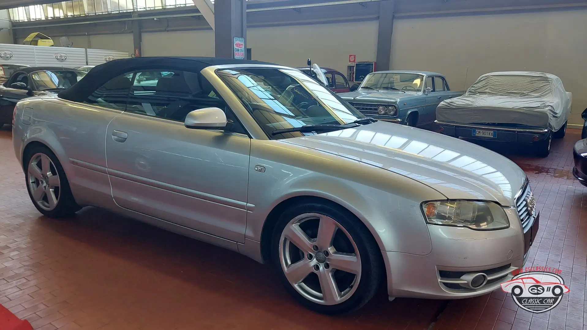 Audi A4 A4 Cabrio 2.0 tdi fap S Line Plateado - 1