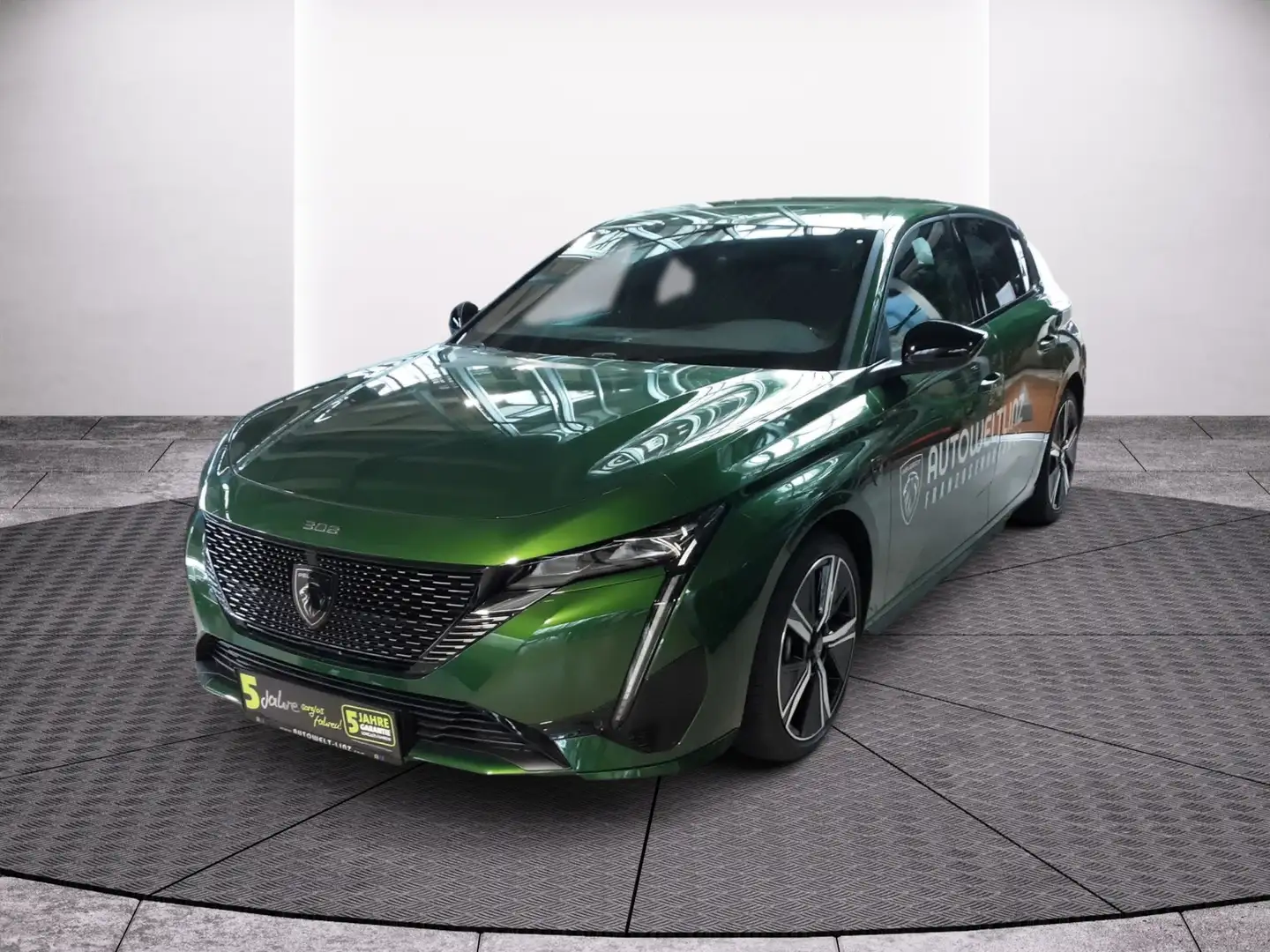 Peugeot 308 GT BHDI 130EAT8 Grün - 2