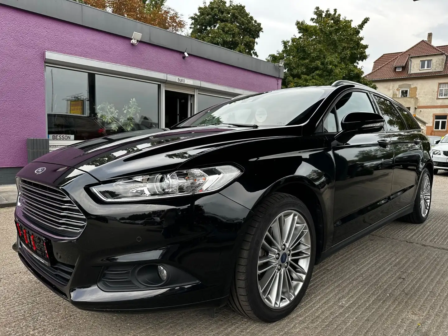 Ford Mondeo 2,0 TDCi 110kW Business Edition "AHK"BOSE Чёрный - 1