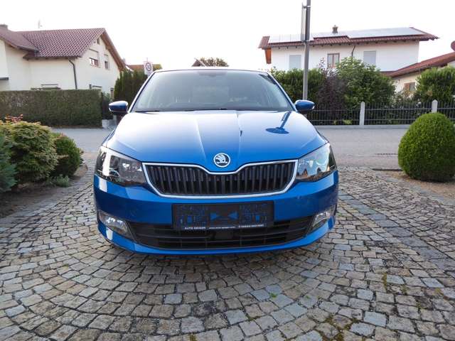 Imagine Skoda Fabia Fabia Style 1,0 TSIStyle