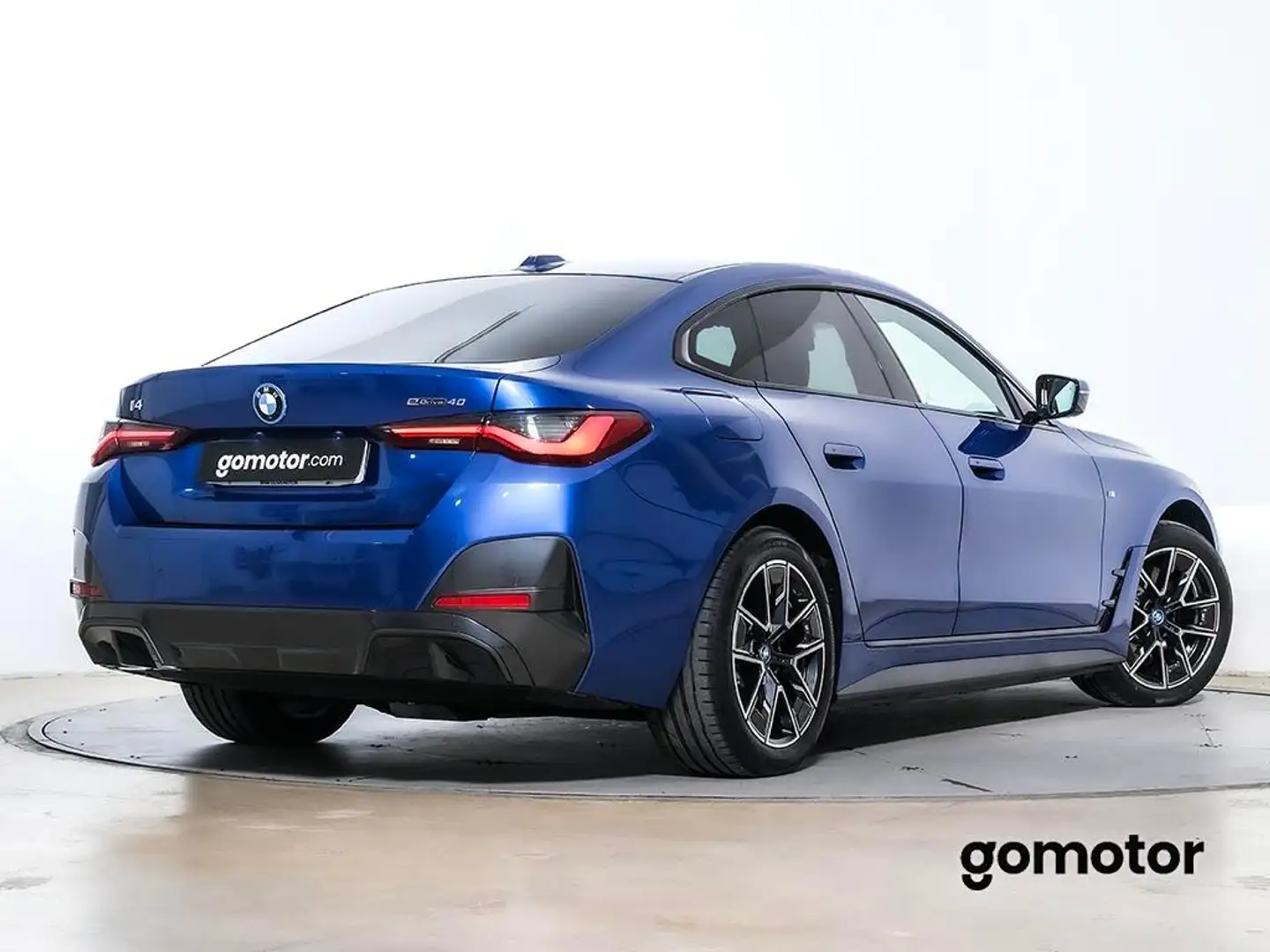 BMW i4 eDrive40 Bleu - 2