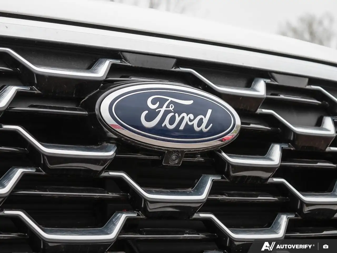 Ford Explorer снимка Ford Explorer