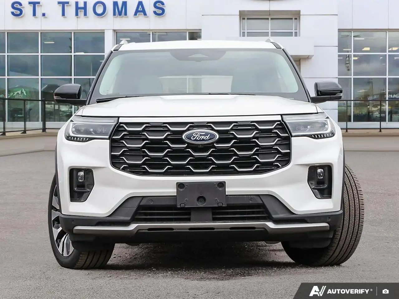 Ford Explorer снимка Ford Explorer