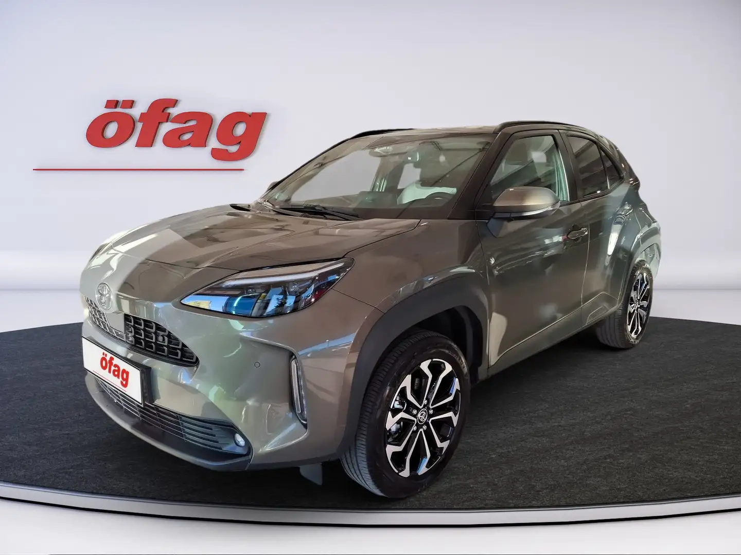 Toyota Yaris Cross 1.5 VVT-i Hybrid Active Drive KlimaA Braun - 2