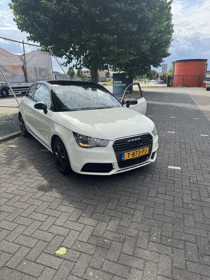 Audi A1 1.2 TFSI Amb. PL. Alb - 2