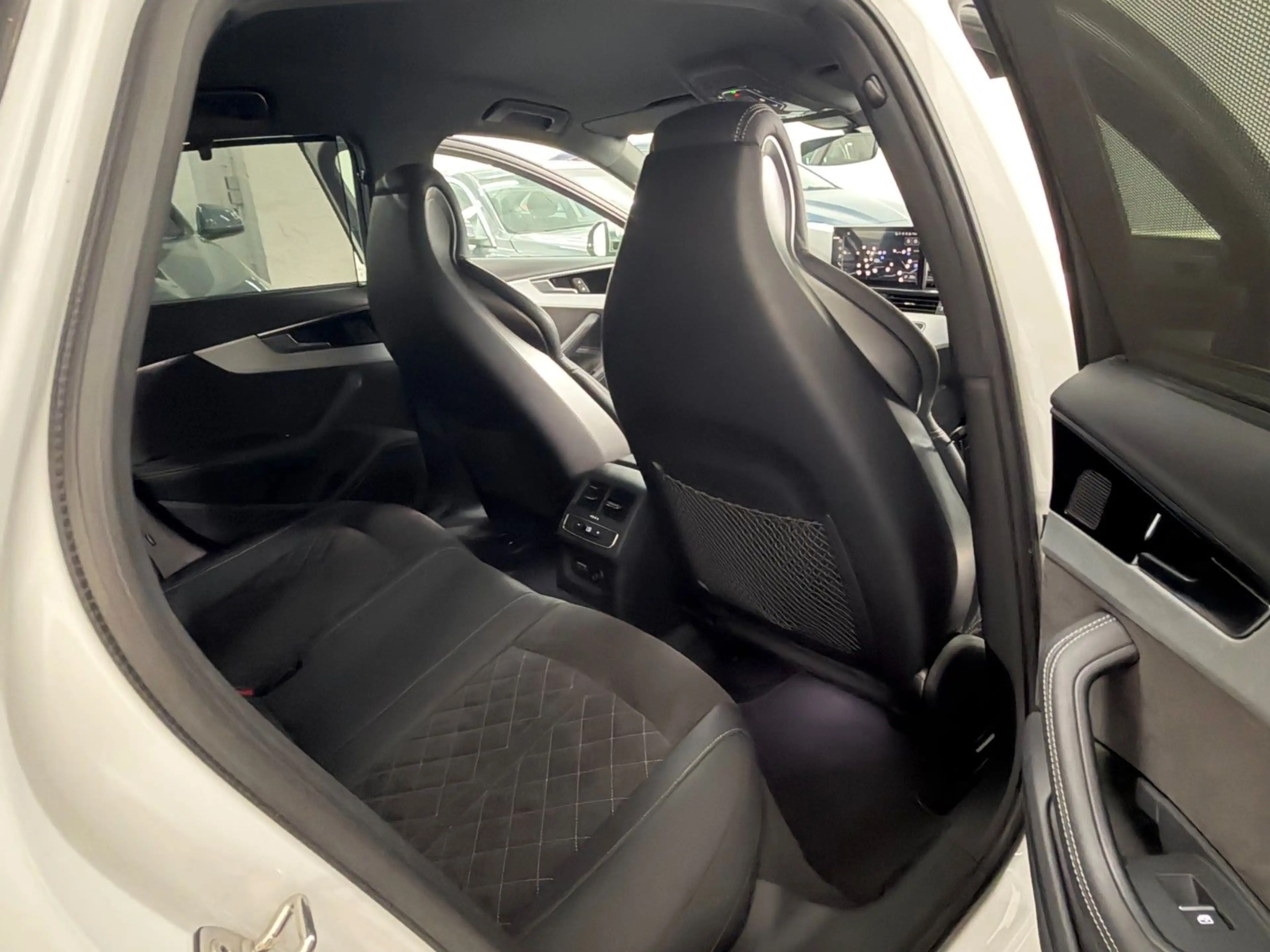 Audi S4 3.0 TDI quattro S-line Massage S. Memory B&O* — photo 15