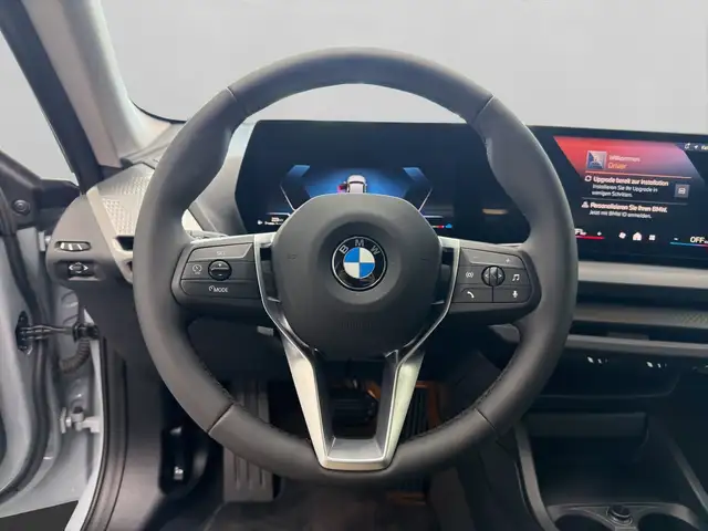 BMW 2 Series view 22