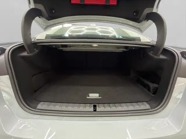 BMW 2 Series view 17