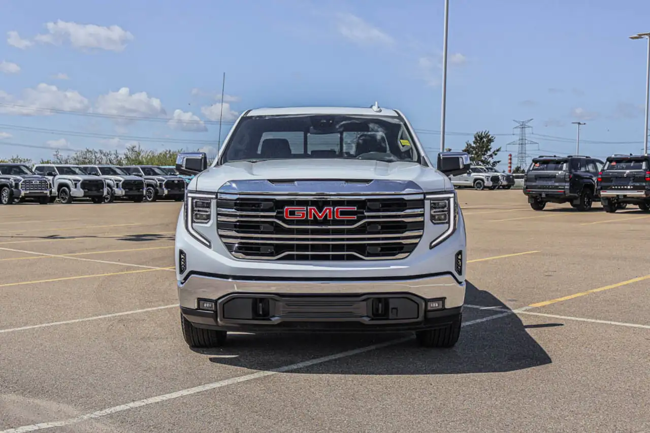 GMC Sierra 1500 снимка GMC Sierra 1500