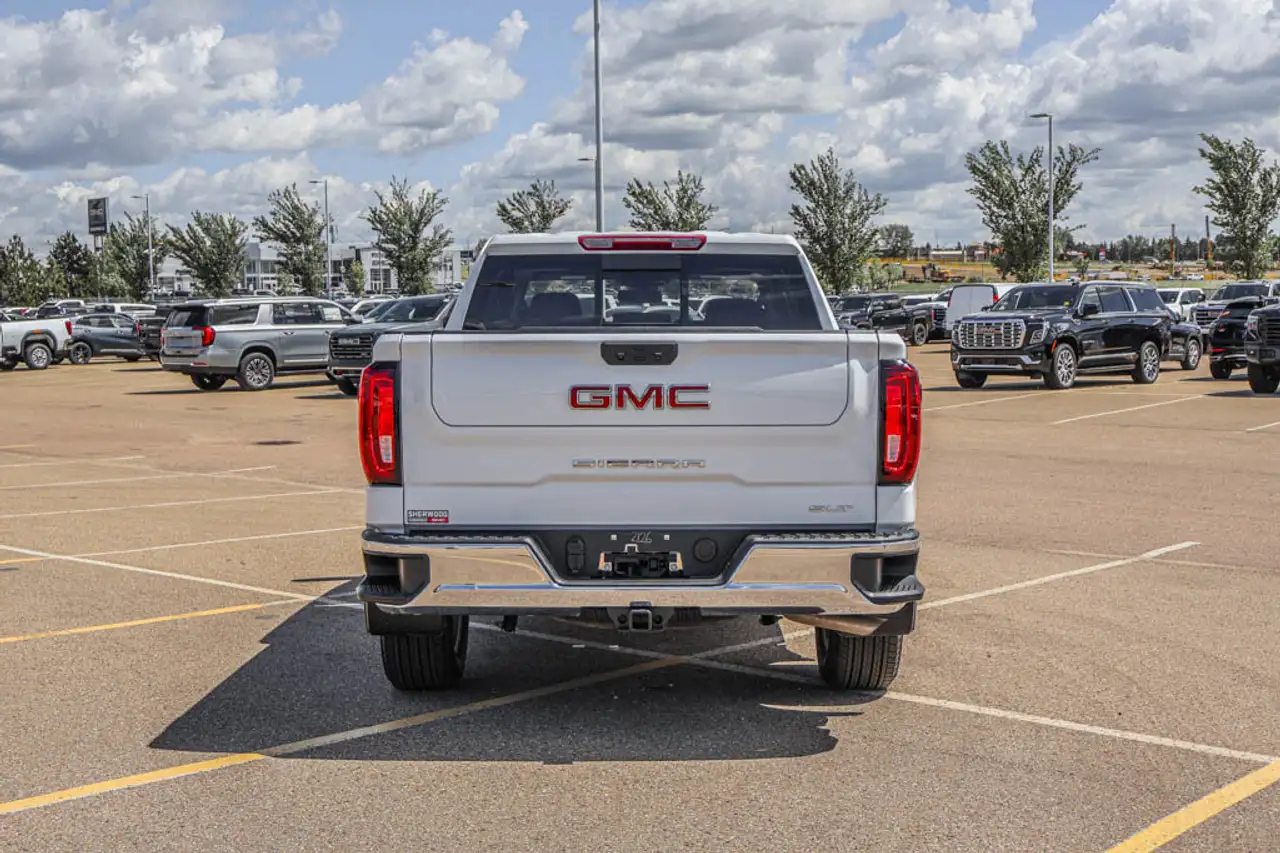 GMC Sierra 1500 снимка GMC Sierra 1500
