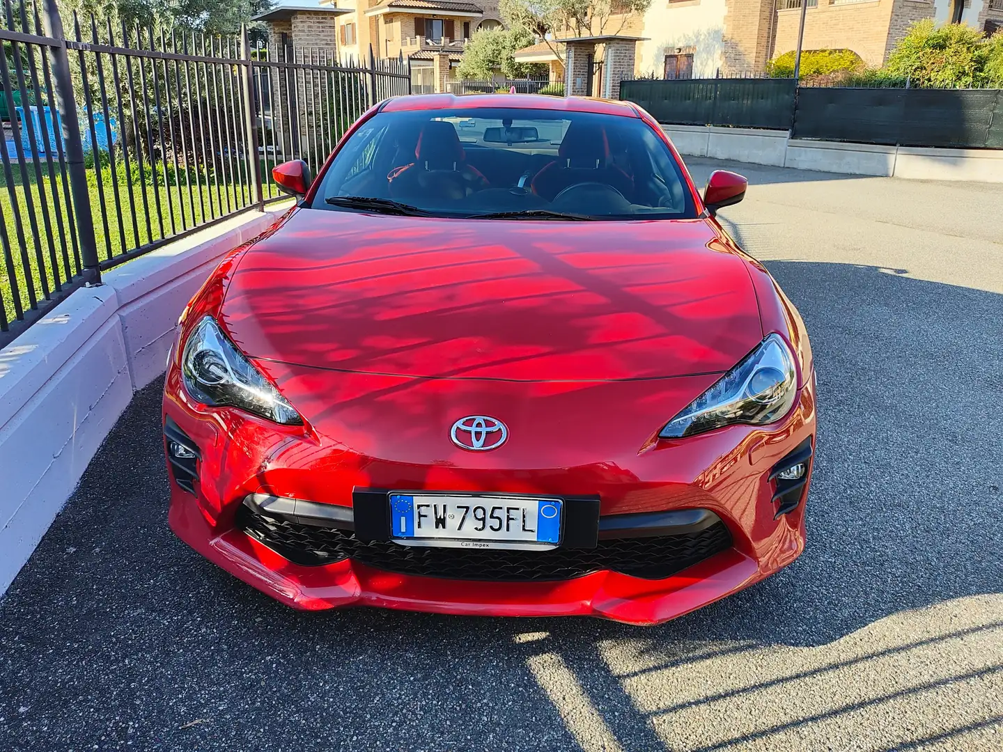 Toyota GT86 GT86 2.0 Rock and Road Rouge - 1