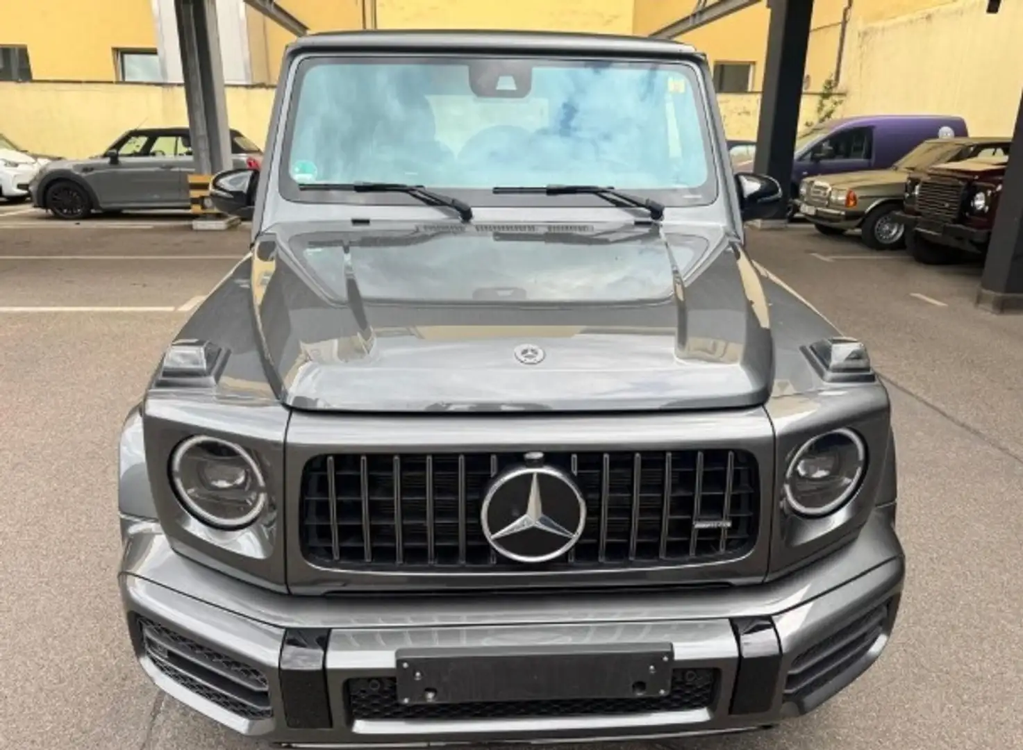 Mercedes-Benz G Mercedes-AMG 63 Gris - 1