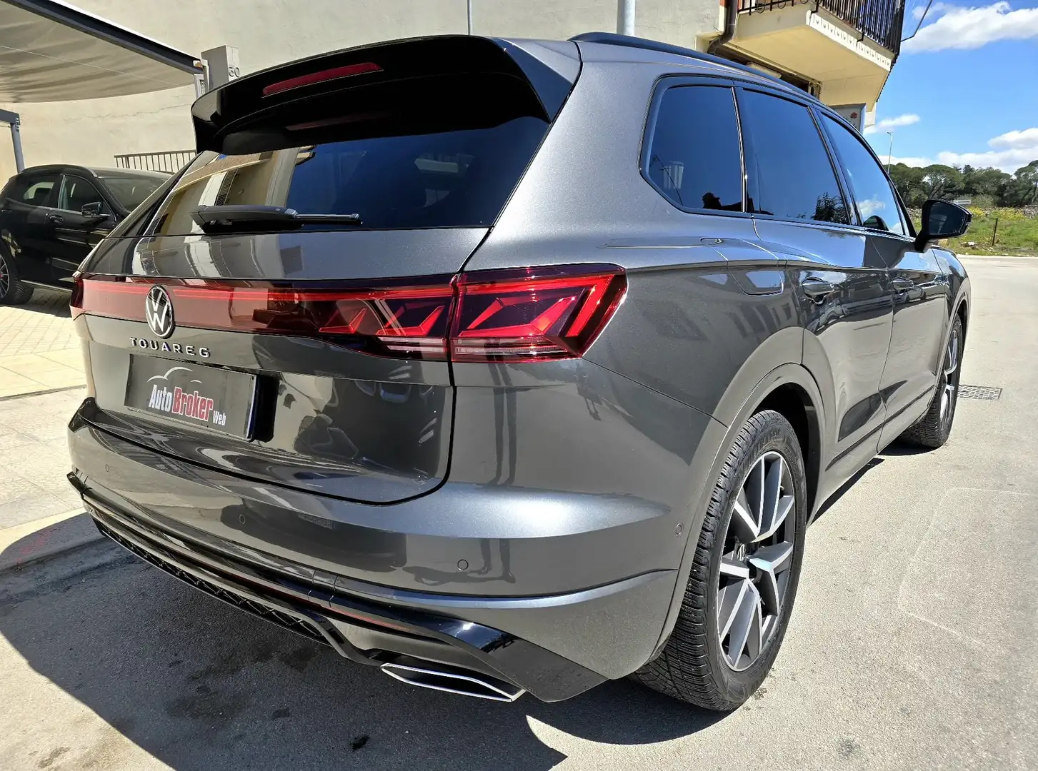 Volkswagen Touareg 3.0 tdi 286cv 4motion R-LINE RESTYLING-IVA ESPOSTA Grigio - 2