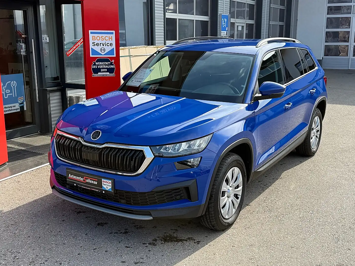 Skoda Kodiaq 2,0 TDI SCR Active DSG Schwarz - 2