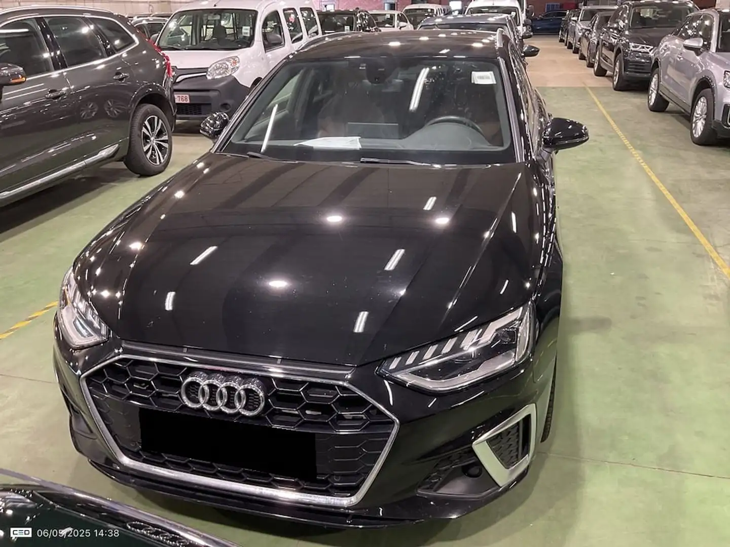 Audi A4 A4 AVANT 2.0 30 TDI 100KW S LINE BUSINESS Noir - 1
