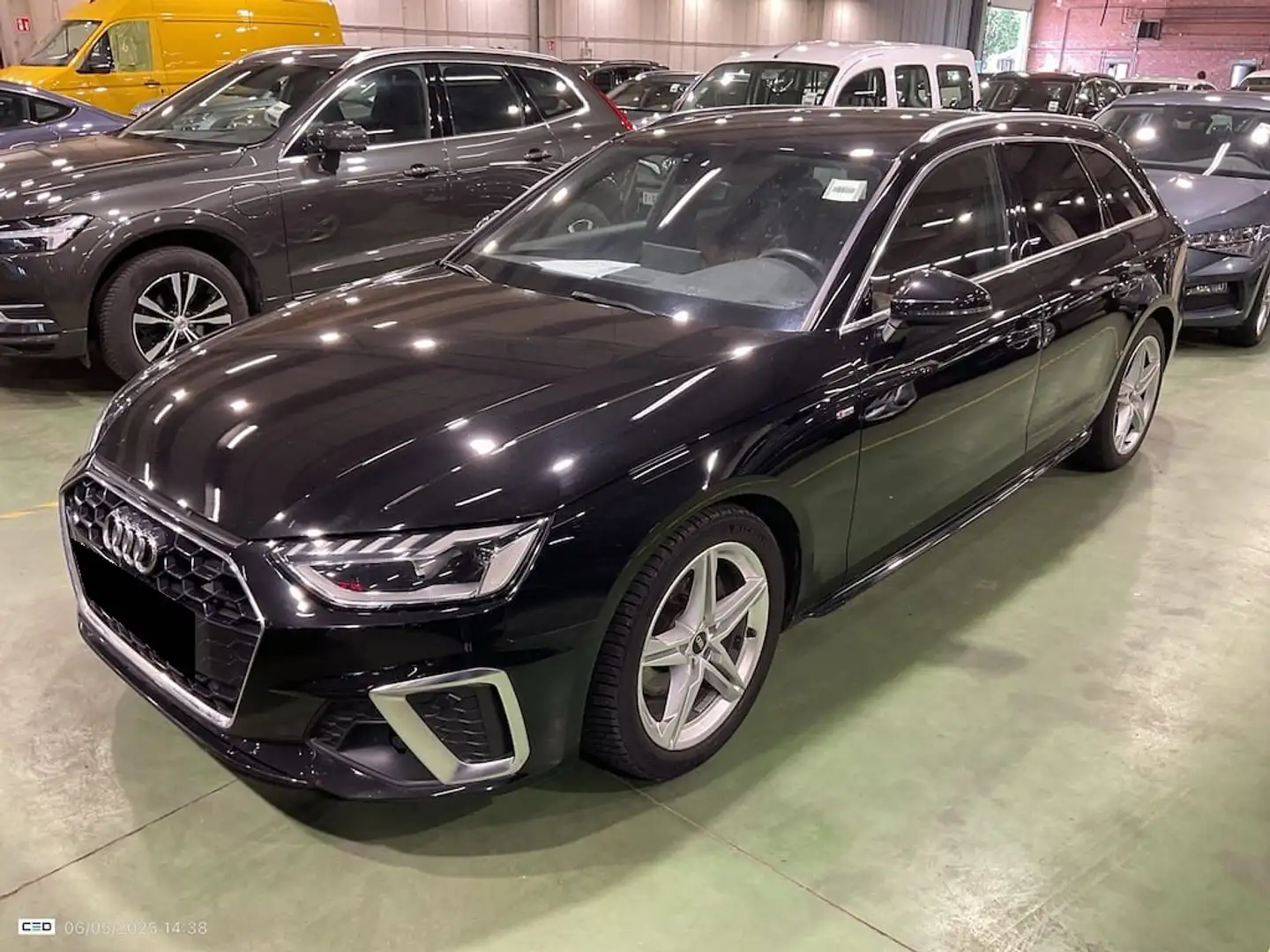 Audi A4 A4 AVANT 2.0 30 TDI 100KW S LINE BUSINESS Noir - 2
