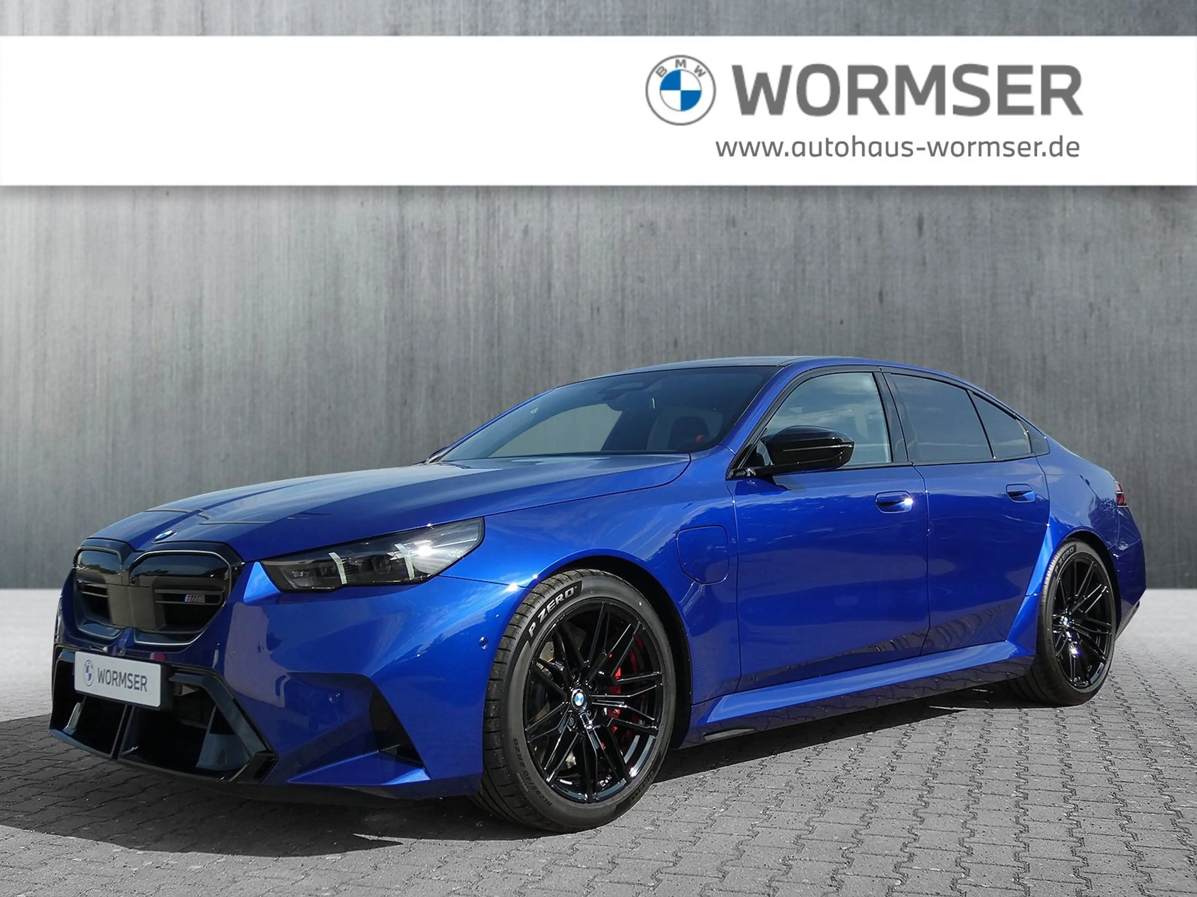 BMW M5 Limousine — photo 8