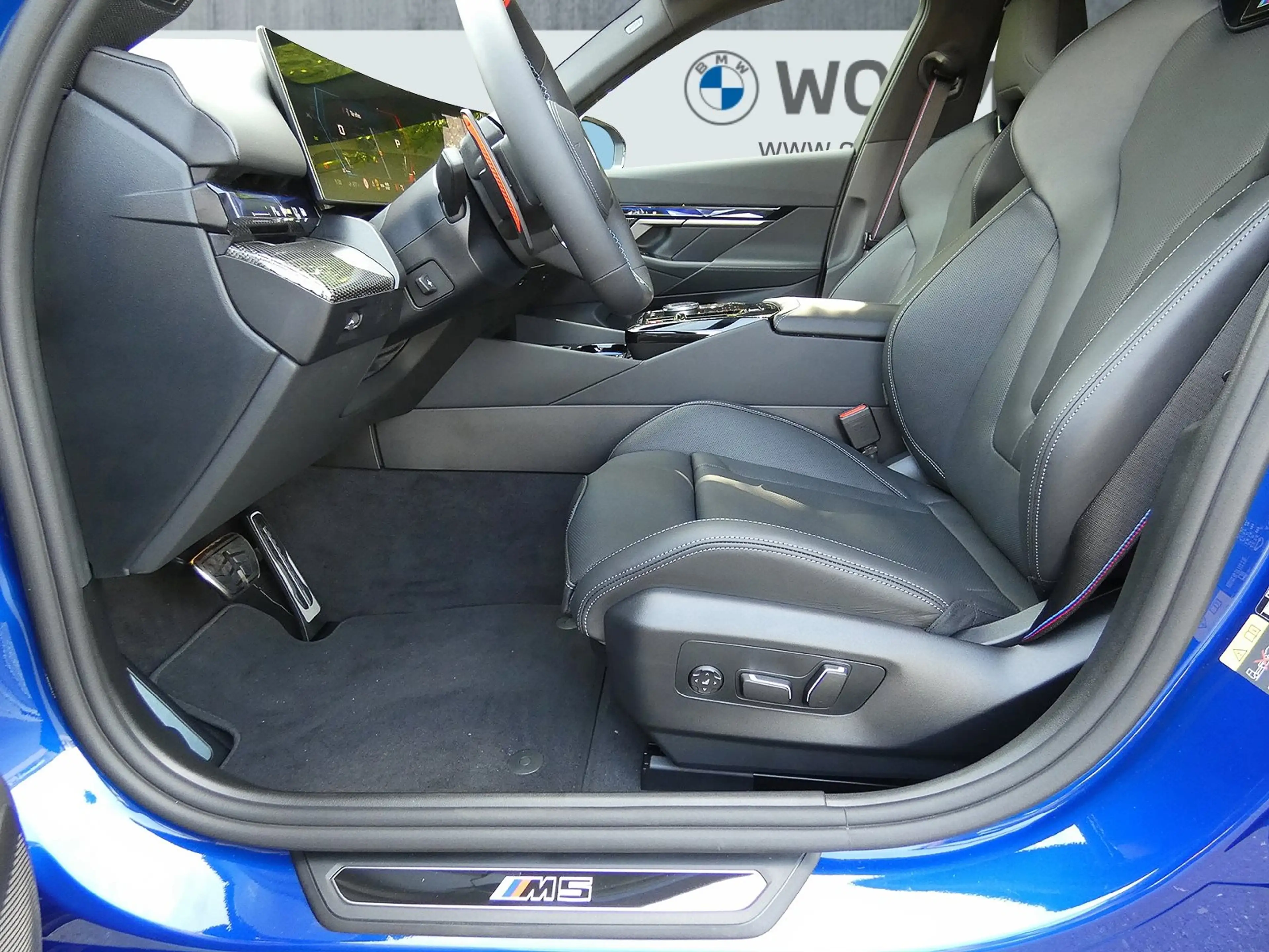 BMW M5 Limousine — photo 9