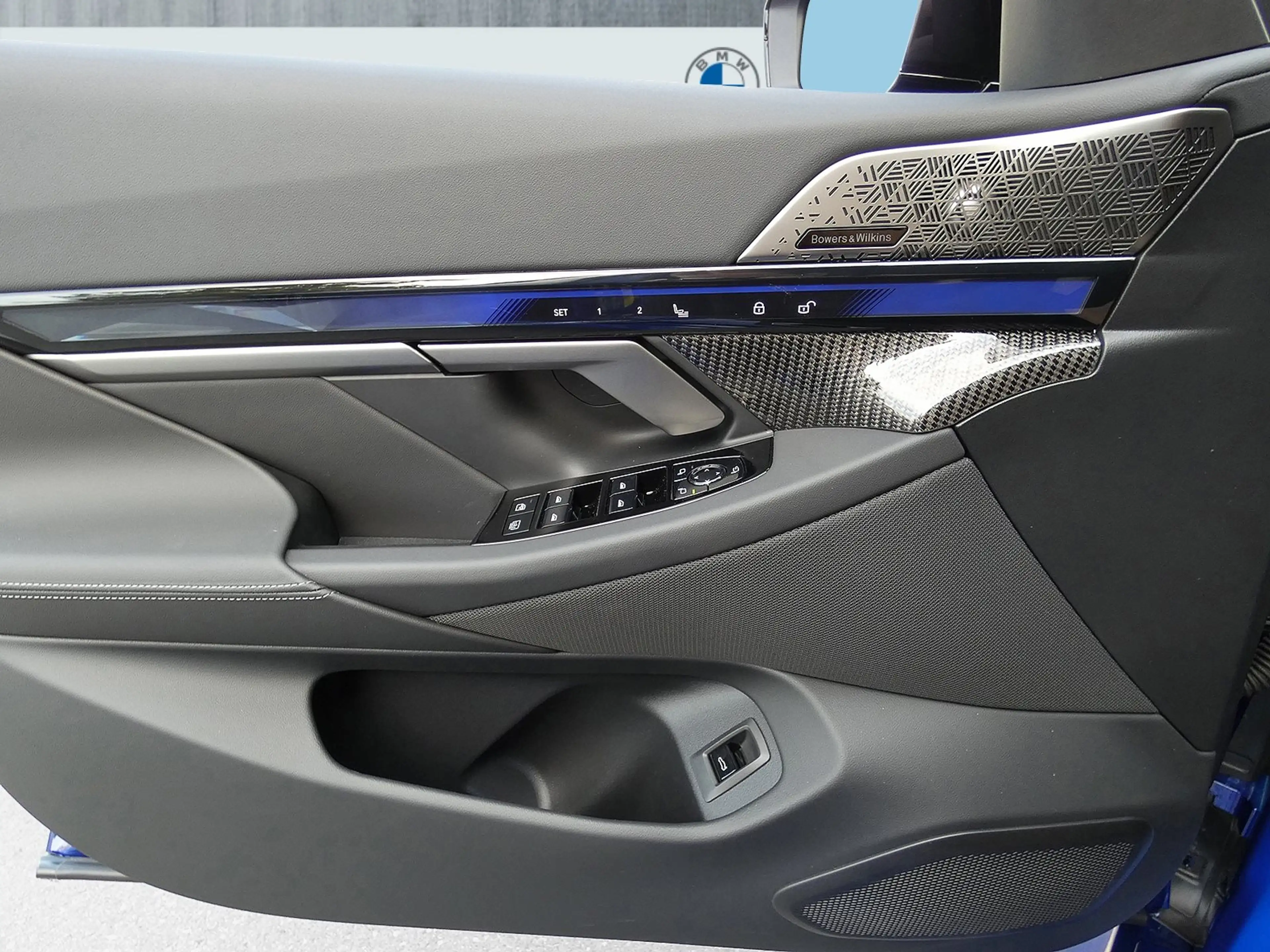 BMW M5 Limousine — photo 11