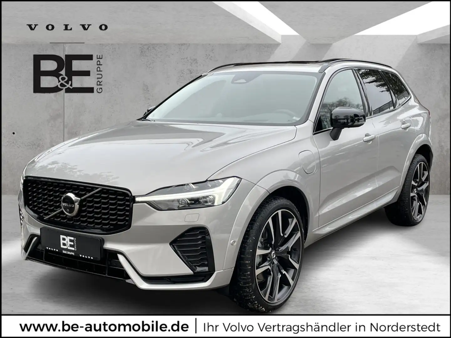 Volvo XC60 T8 Recharge Ultimate Dark Plug-In Hybrid AWD Zilver - 1