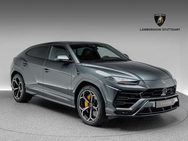 Imagine Lamborghini Urus