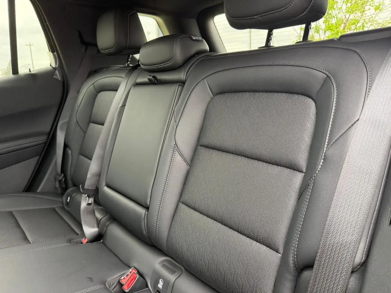 Chevrolet Equinox снимка Chevrolet Equinox
