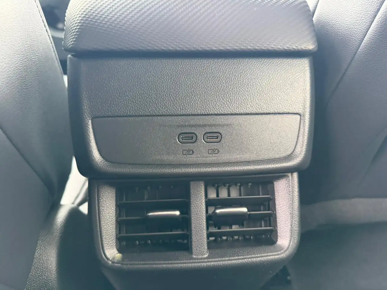 Chevrolet Equinox снимка Chevrolet Equinox