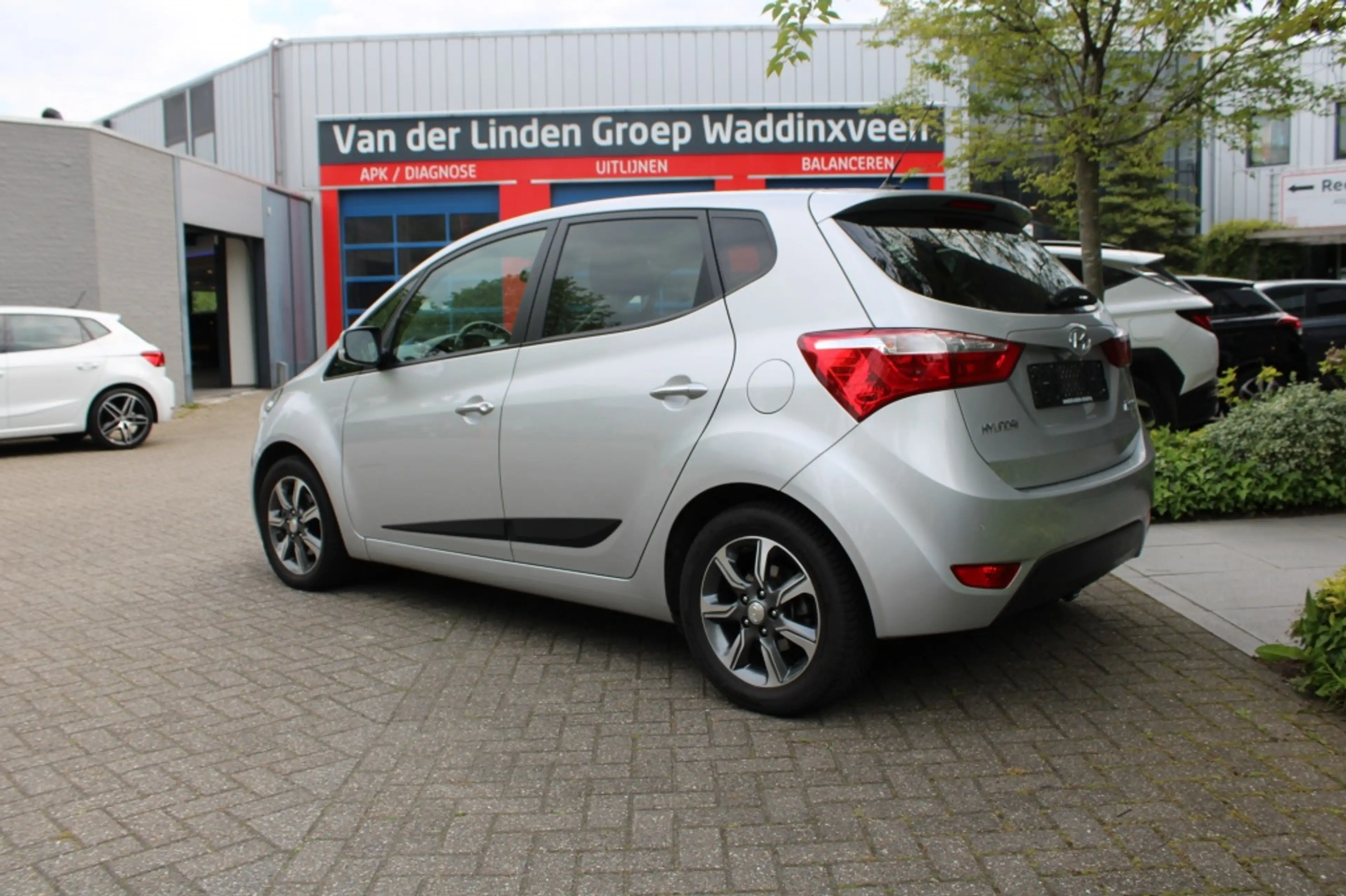 Hyundai iX20 1.6i Go! AUTOMAAT! Navi/16"/Cam "RIJKLAARPRIJS" — photo 3