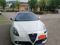 Alfa Romeo Giulietta 2.0 jtdm-2 Progression 140cv Bianco - thumbnail 8