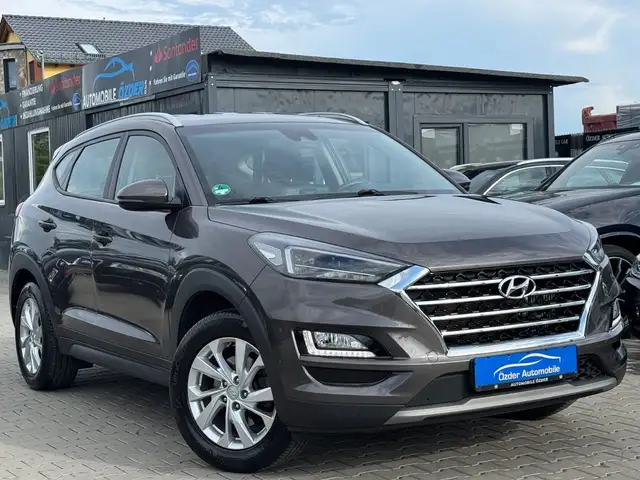 Hyundai TUCSON 1.6 CRDi 2WD+Finanzierung++Garantie+
