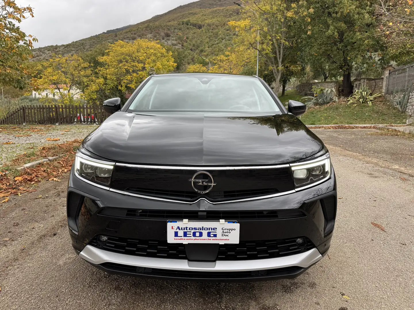 Opel Grandland X 1.5 ecotec 130cv Business Elegance aut..Navi..!! Nero - 2