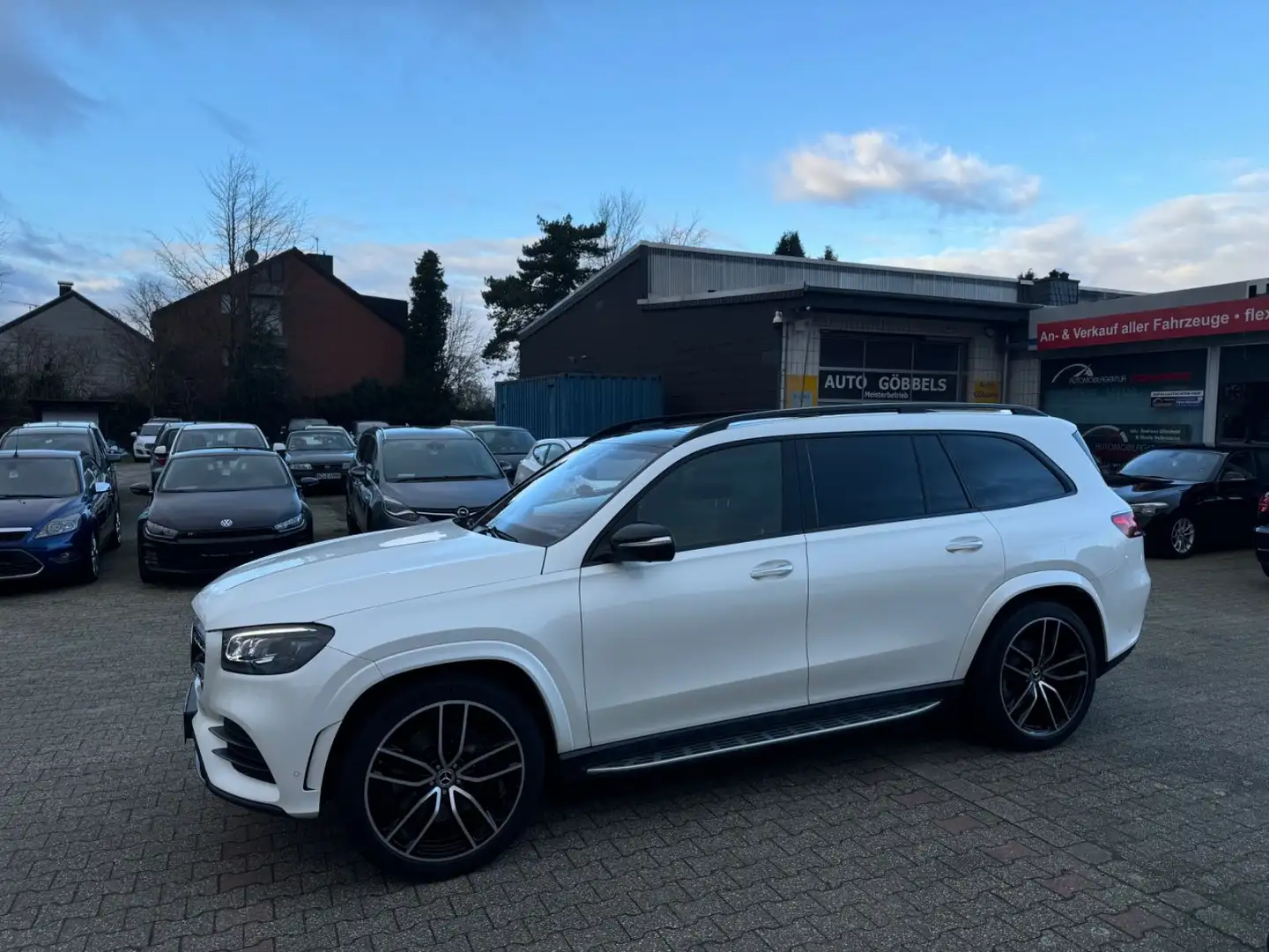 Mercedes-Benz GLS 400 d 4Matic Std Heizung Kam AMG 23" Head Up Bílá - 2