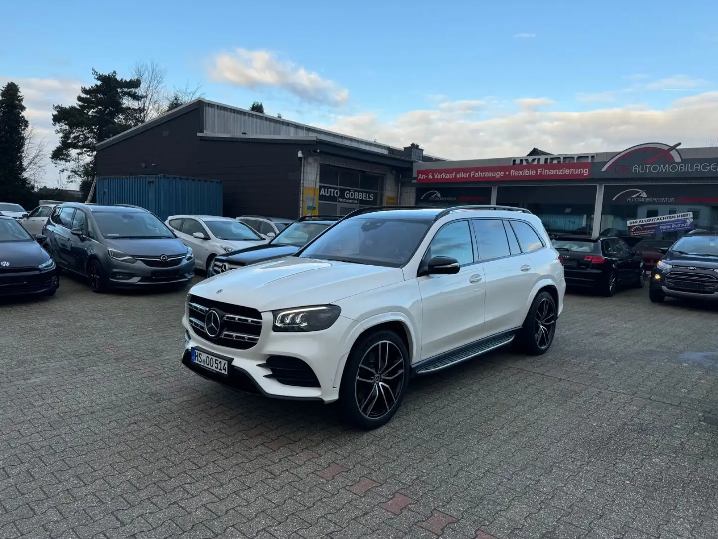 Mercedes-Benz GLS 400 d 4Matic Std Heizung Kam AMG 23" Head Up Bílá - 1