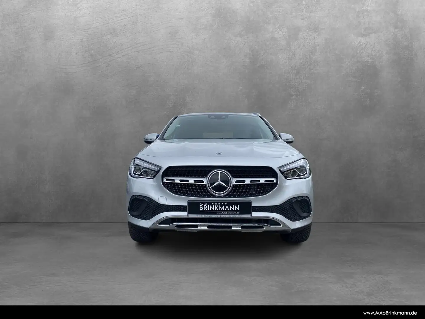 Mercedes-Benz GLA 200 GLA 200 Progressive/LED/SHZ/Parktronic/Kamera Plateado - 2