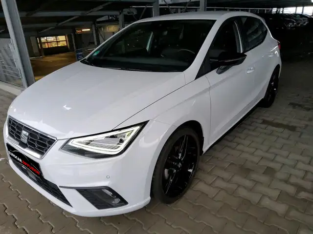 SEAT Ibiza FR Pro Black Edition 1.0 110CV *Caméra* *Sièges Ch