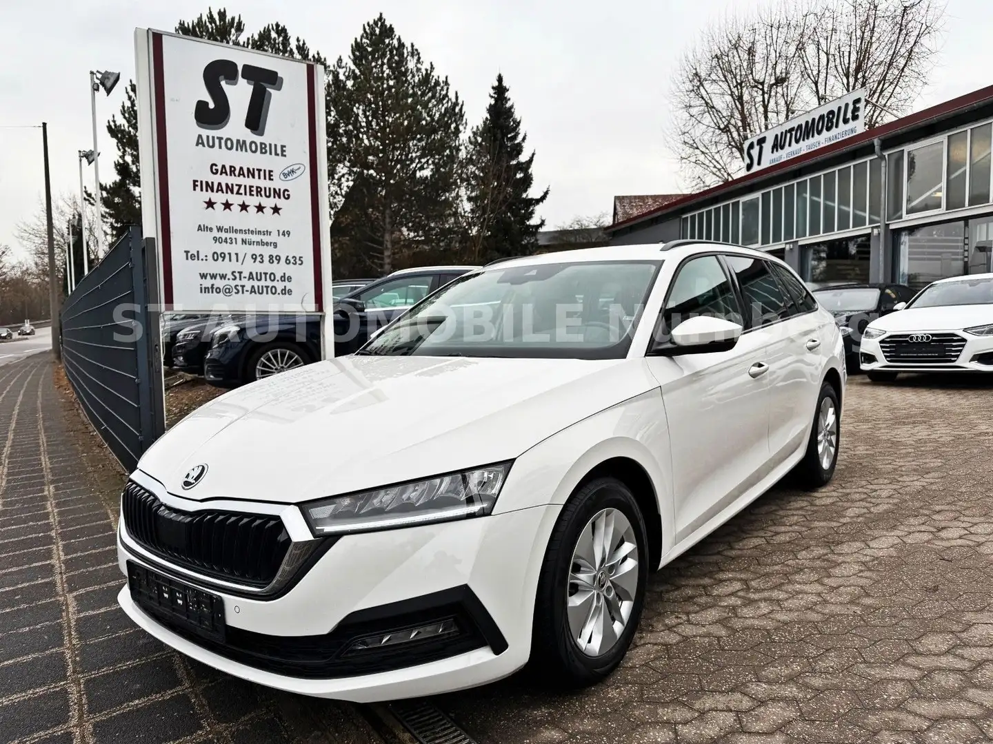 Skoda Octavia Combi 2.0 TDI Ambition*1.HD*PDC*LED*TEMP Blanc - 1