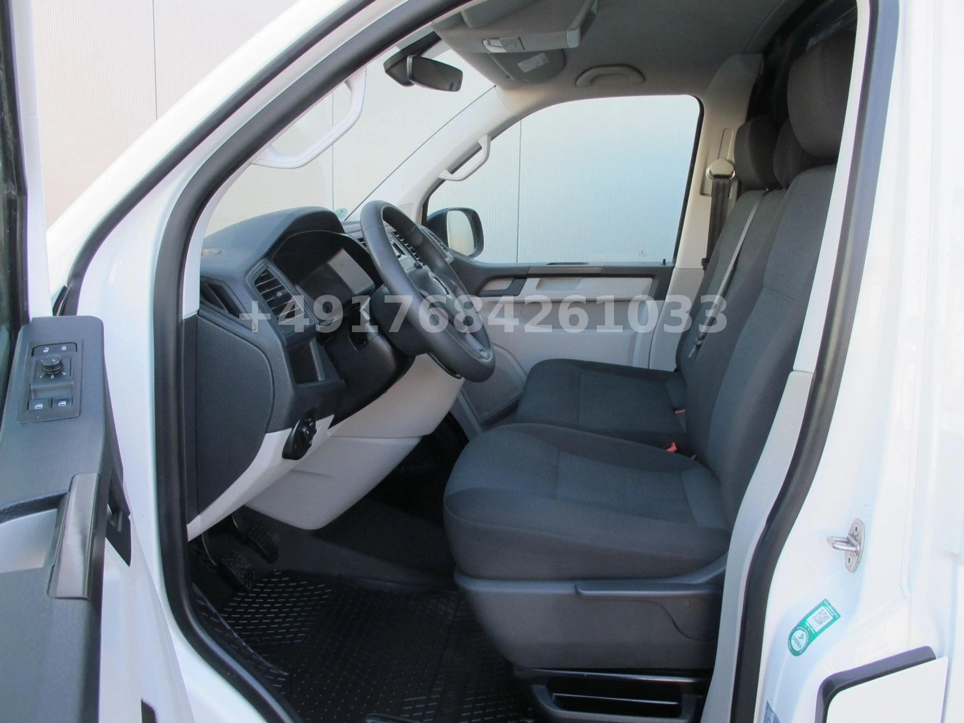 Volkswagen T6 Transporter Kasten *EURO5*1.Hand*T5*LKW* — photo 14