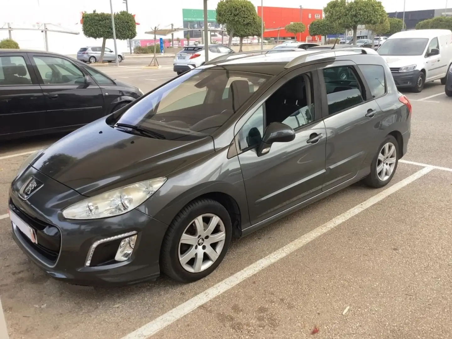 Peugeot 308 SW 1.6e-HDi Active 115 Gris - 1