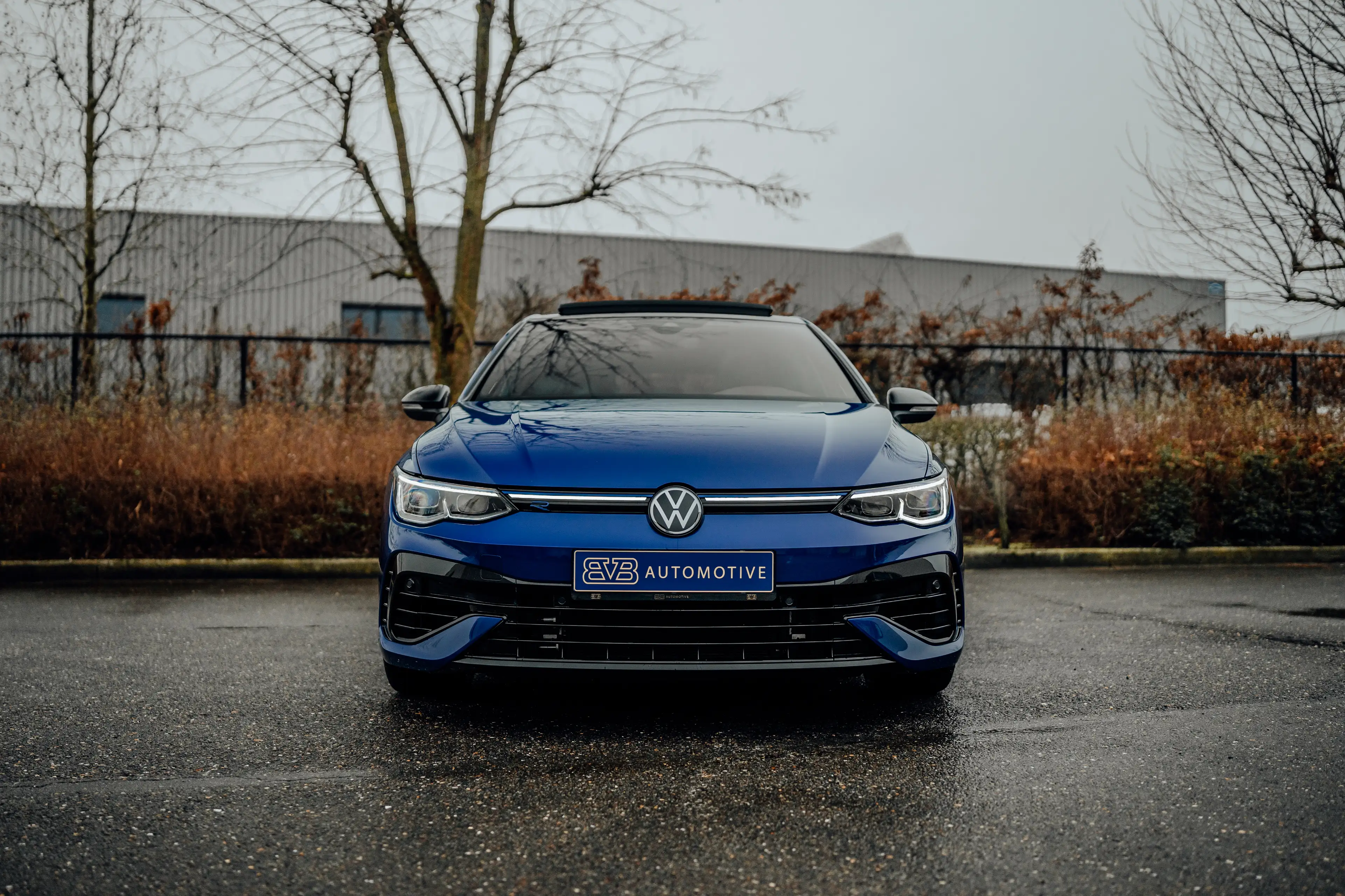 Volkswagen Golf R 20 JAHRE | AKRA | PANO | H&K | DCC | DRIFT MODE — photo 4