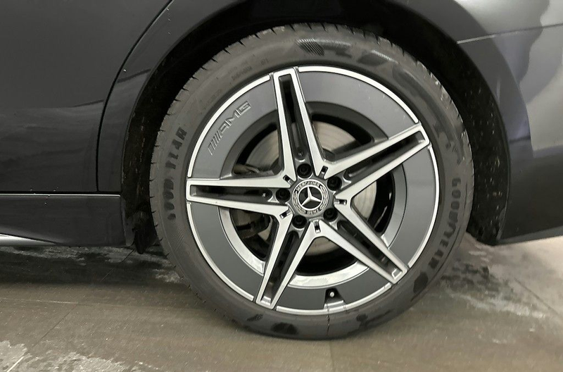 Mercedes-Benz C 220 d T AMG Line AHK ACC MBUX+ — photo 11
