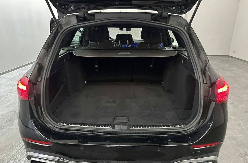 Mercedes-Benz C 220 d T AMG Line AHK ACC MBUX+ — photo 10