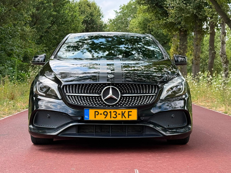 Mercedes-Benz A 180 180 Business Solution AMG — photo 3