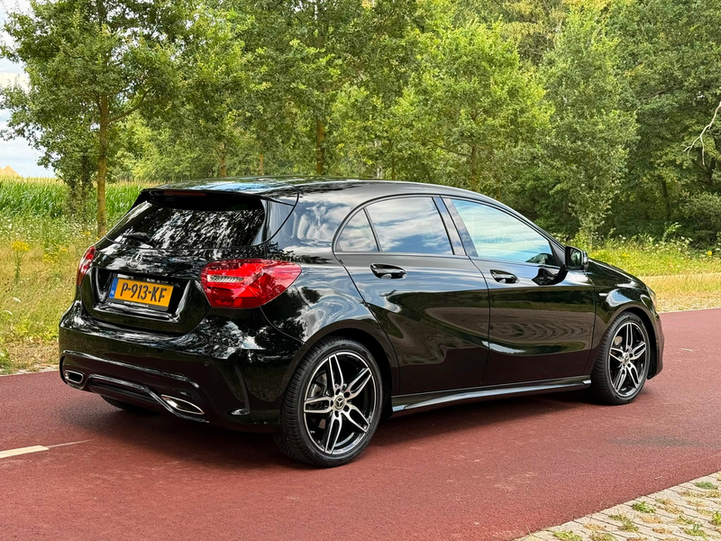 Mercedes-Benz A 180 180 Business Solution AMG — photo 5