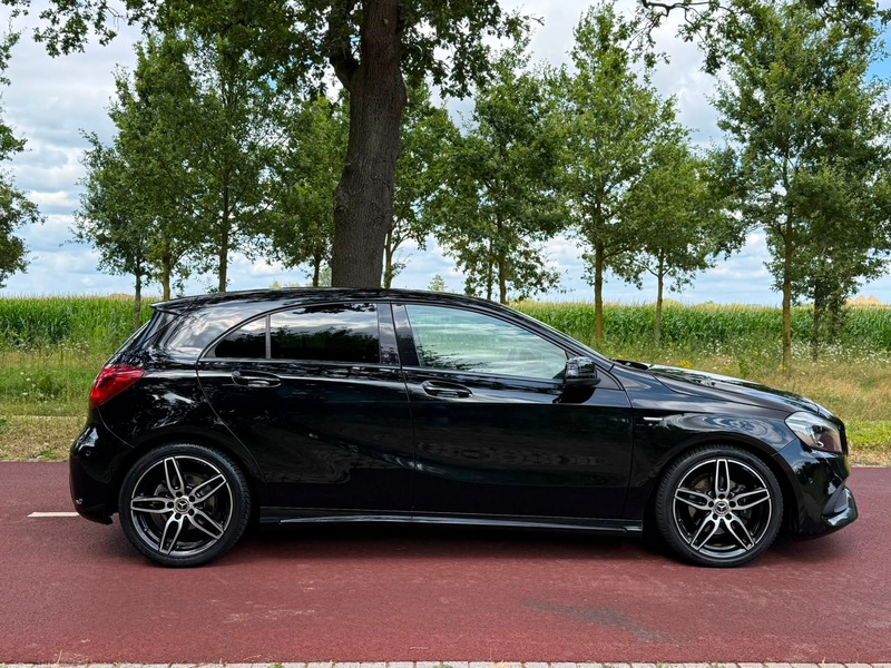 Mercedes-Benz A 180 180 Business Solution AMG — photo 4