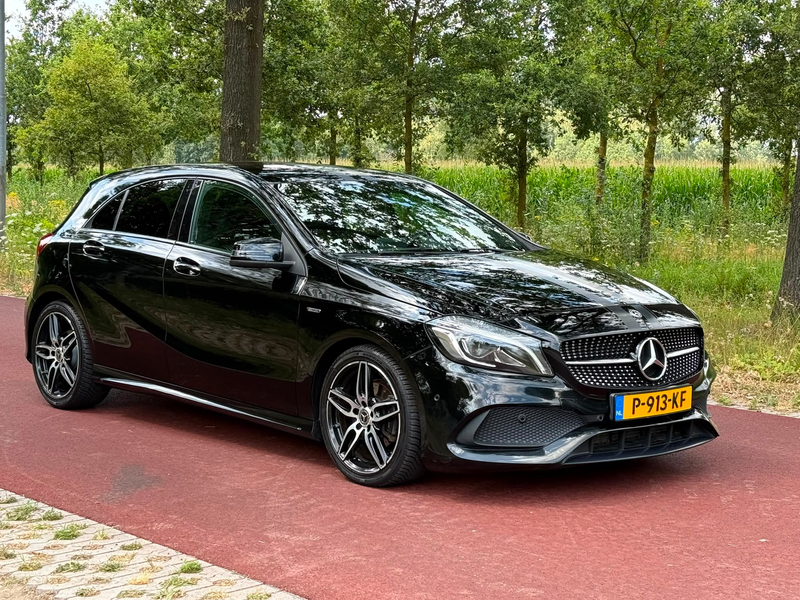 Mercedes-Benz A 180 180 Business Solution AMG — photo 2