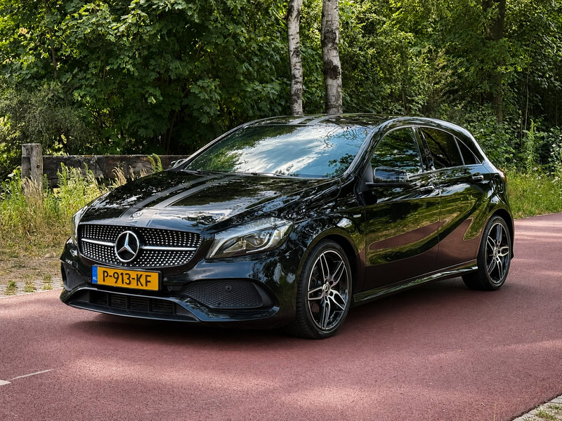 Mercedes-Benz A 180 180 Business Solution AMG — photo 13