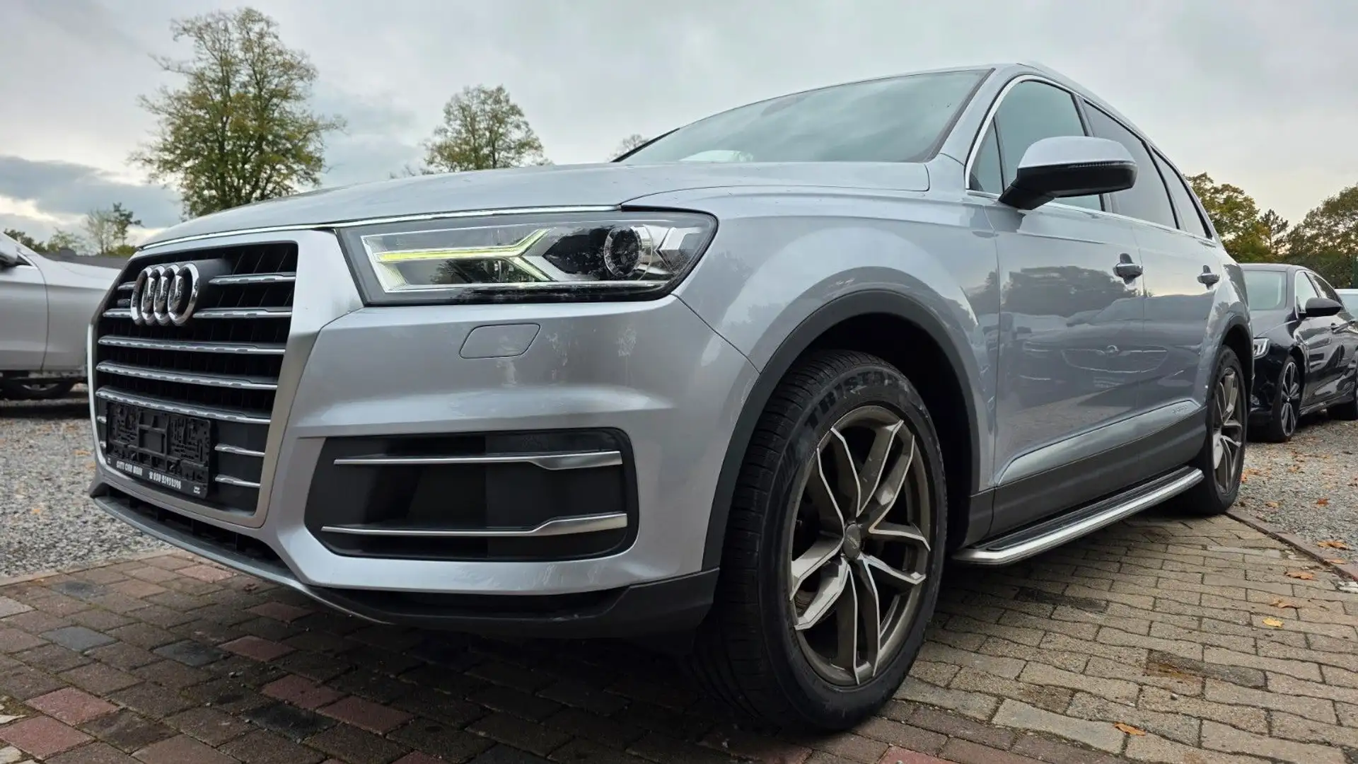 Audi Q7 3.0 TDI ultra quattro Xenon Leder Navi Silber - 1