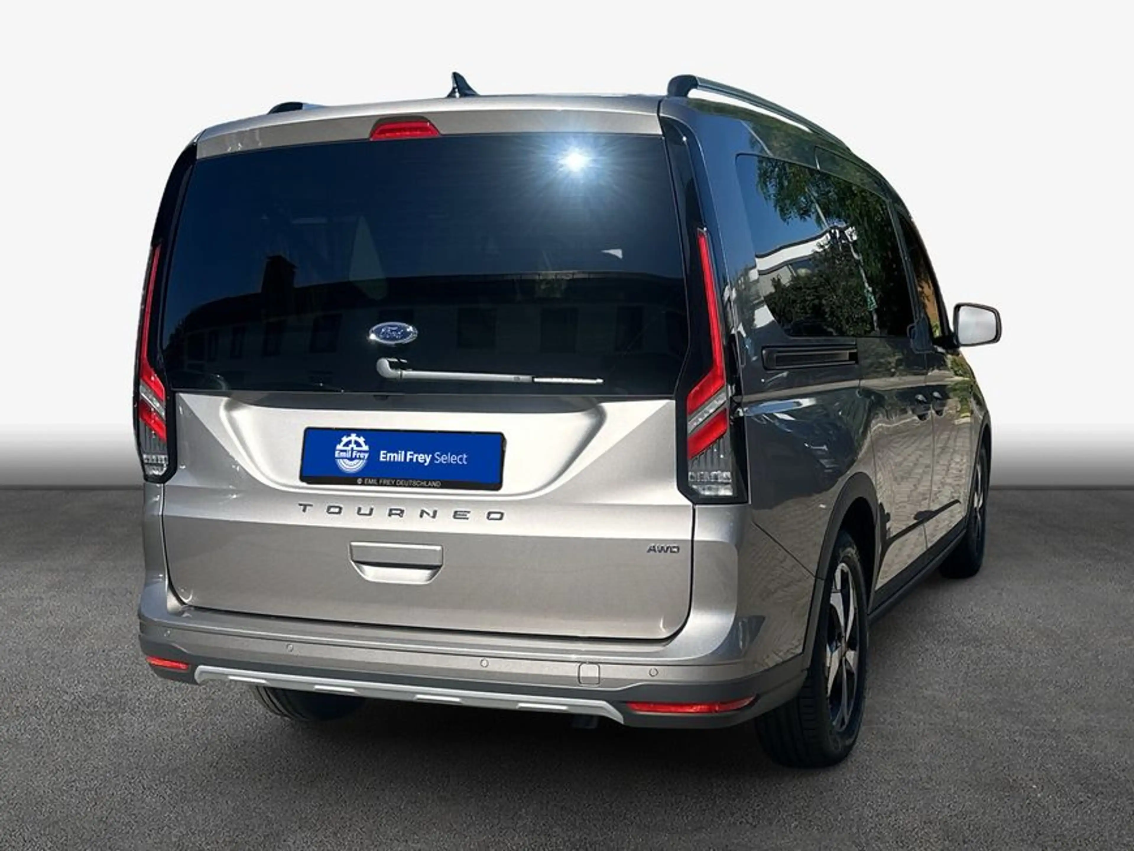 Ford Grand Tourneo Connect 2.0 EcoBlue Allrad ACTIVE 90 — photo 2